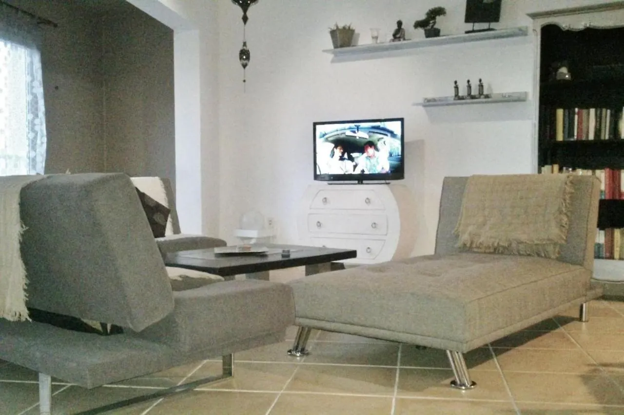 My Ocean Home !!! Breathtaking Location, Steps To The Ocean, Spacious Sea View, Fully Equipped And Well-Furnished With Private Entrance And High-Speed Fiber Optic Internet Corralejo Spagna