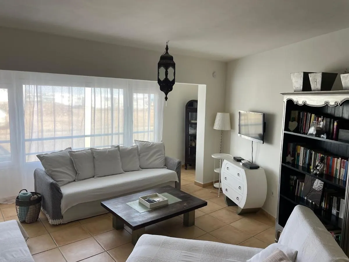 Appartamento My Ocean Home !!! Breathtaking Location, Steps To The Ocean, Spacious Sea View, Fully Equipped And Well-Furnished With Private Entrance And High-Speed Fiber Optic Internet Corralejo Spagna